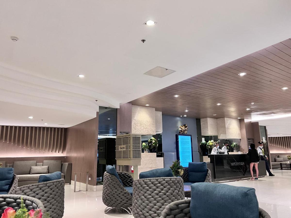 Studio Units At Shore Residences Condo Moa Complex Near Airport パサイ エクステリア 写真