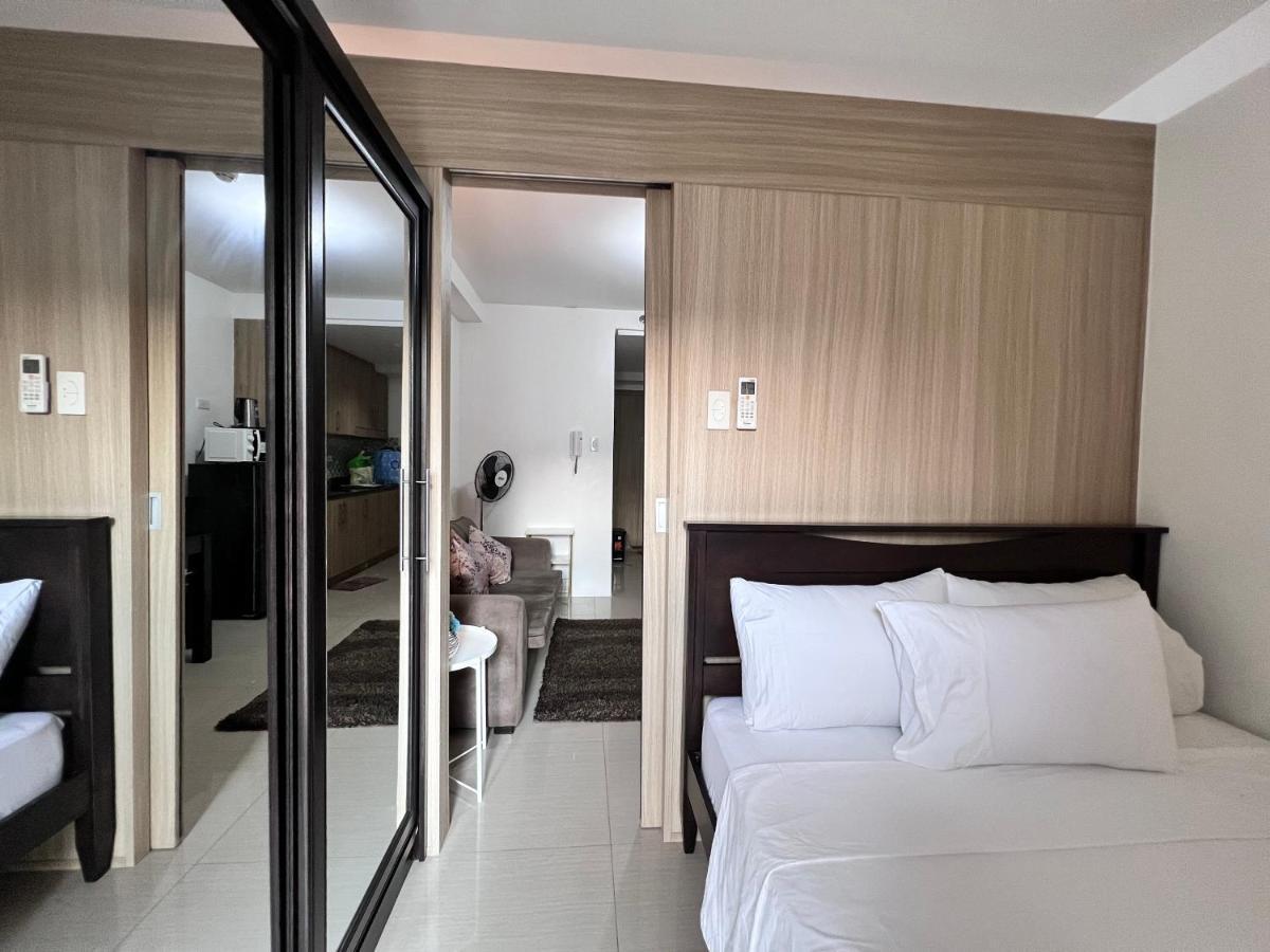 Studio Units At Shore Residences Condo Moa Complex Near Airport パサイ エクステリア 写真