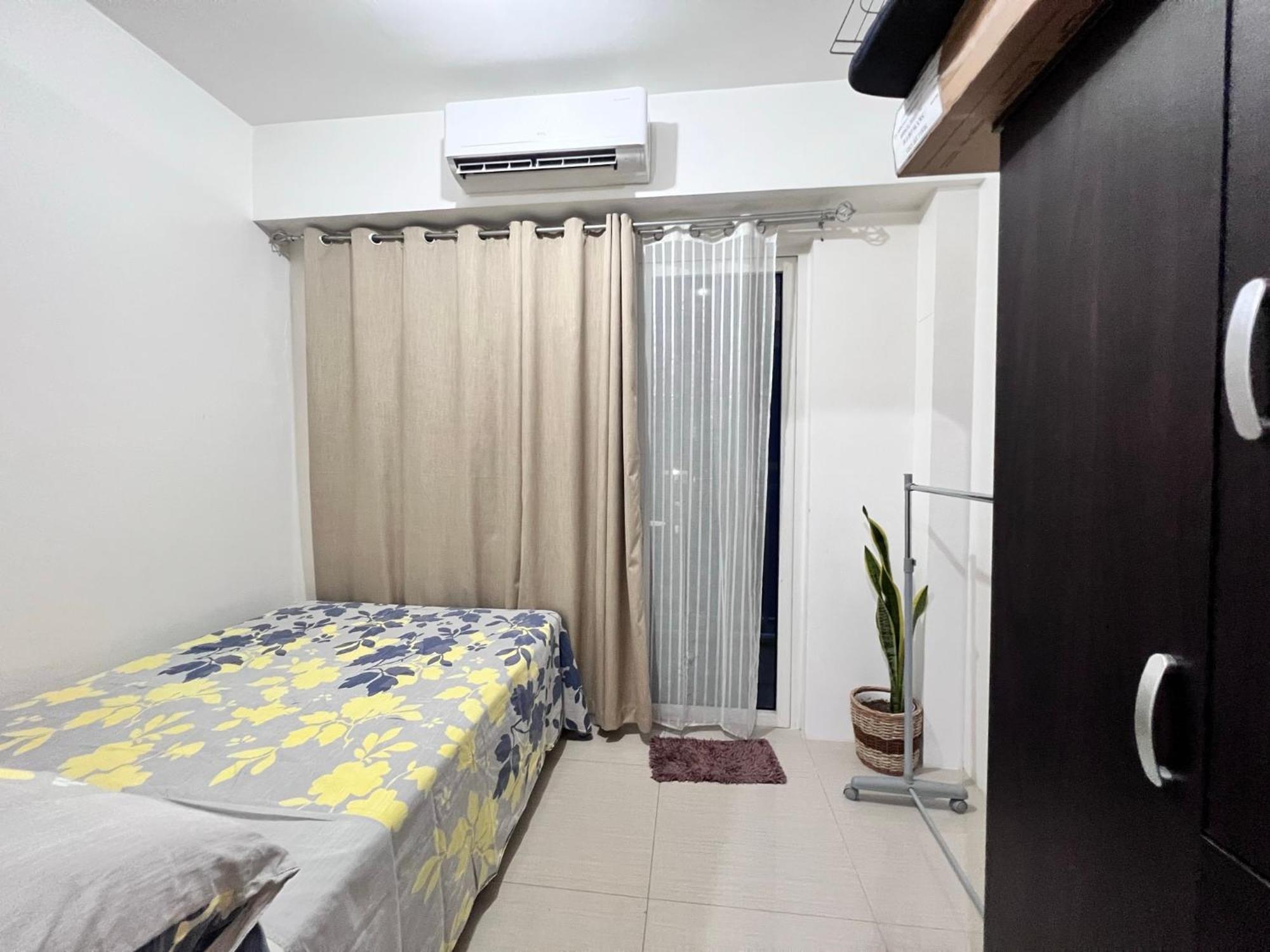 Studio Units At Shore Residences Condo Moa Complex Near Airport パサイ エクステリア 写真